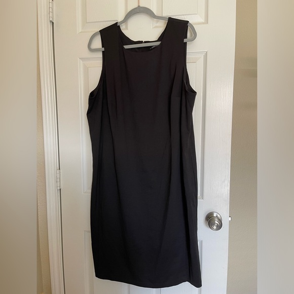 NWT Lane Bryant size 24 black fitted midi dress - Picture 1 of 2